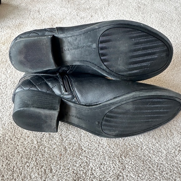 Liz Claiborne short boots - Picture 4 of 5